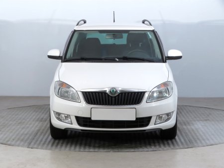 Škoda Fabia, 2012 - pohled č. 2
