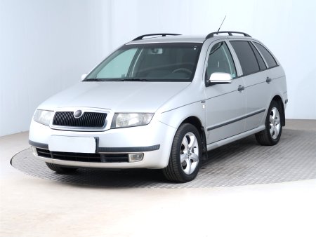 Škoda Fabia, 2003 - pohled č. 3