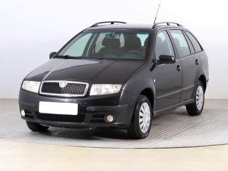 Škoda Fabia, 2005 - pohled č. 3