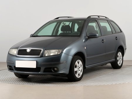 Škoda Fabia, 2005 - pohled č. 3