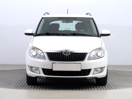 Škoda Fabia, 2012 - pohled č. 2