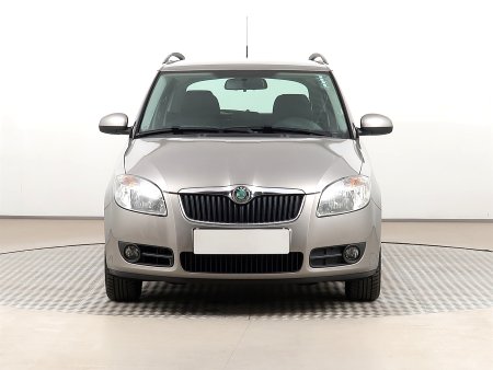 Škoda Fabia, 2008 - pohled č. 2