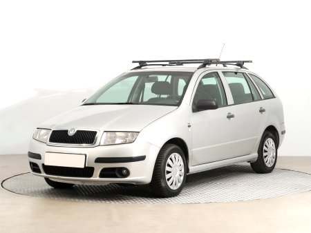 Škoda Fabia, 2004 - pohled č. 3