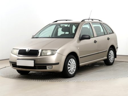 Škoda Fabia, 2004 - pohled č. 3