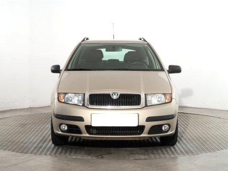 Škoda Fabia, 2005 - pohled č. 2