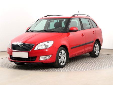 Škoda Fabia, 2012 - pohled č. 3