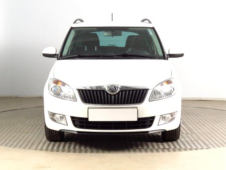 Škoda Fabia, 2013 - pohled č. 2