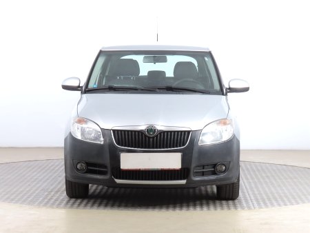 Škoda Fabia, 2008 - pohled č. 2
