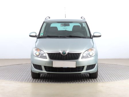 Škoda Fabia, 2011 - pohled č. 2