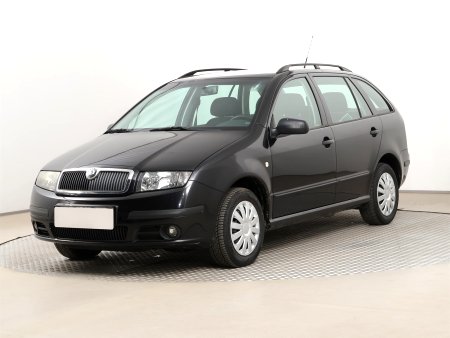 Škoda Fabia, 2008 - pohled č. 3