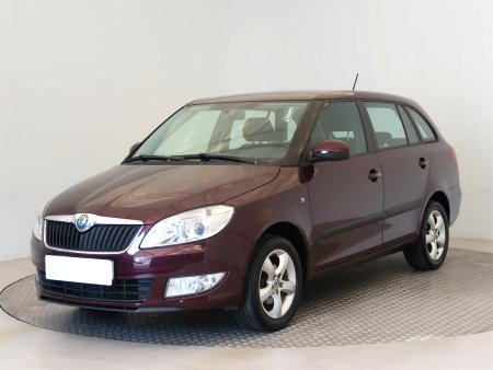 Škoda Fabia, 2012 - pohled č. 3
