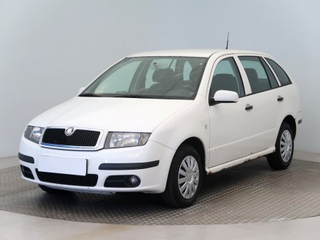 Škoda Fabia, 2005 - pohled č. 3