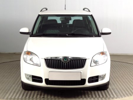 Škoda Fabia, 2010 - pohled č. 2