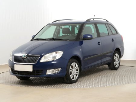 Škoda Fabia, 2012 - pohled č. 3