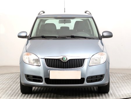 Škoda Fabia, 2008 - pohled č. 2