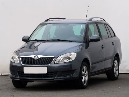 Škoda Fabia, 2011 - pohled č. 3