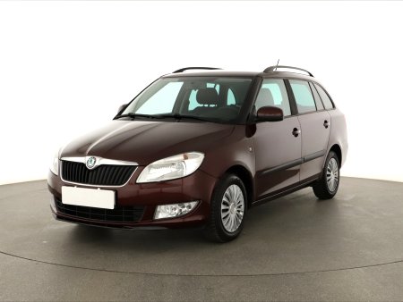 Škoda Fabia, 2011 - pohled č. 3