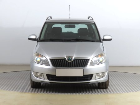Škoda Fabia, 2011 - pohled č. 2