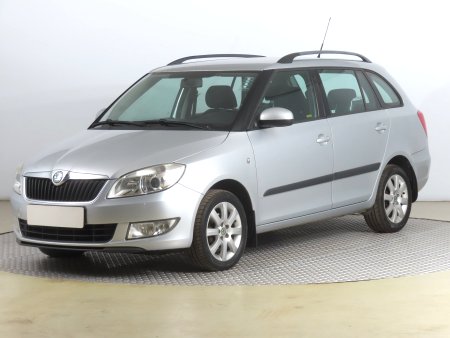 Škoda Fabia, 2011 - pohled č. 3