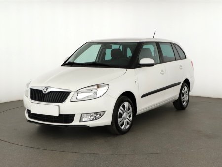 Škoda Fabia, 2014 - pohled č. 3
