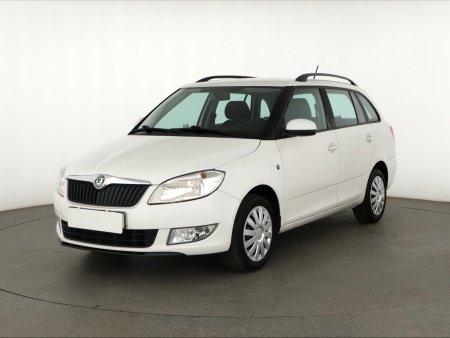 Škoda Fabia, 2011 - pohled č. 3