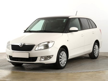 Škoda Fabia, 2014 - pohled č. 3