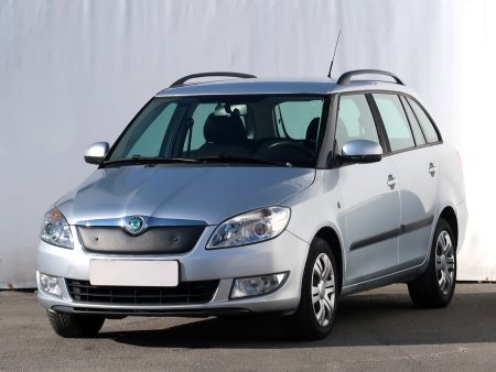 Škoda Fabia, 2012 - pohled č. 3
