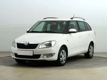 Škoda Fabia, 2013 - pohled č. 3