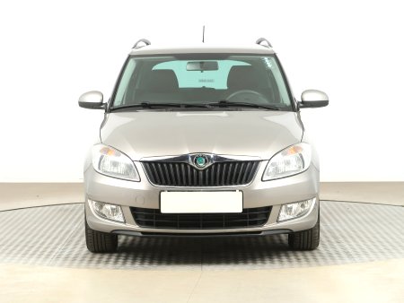 Škoda Fabia, 2011 - pohled č. 2