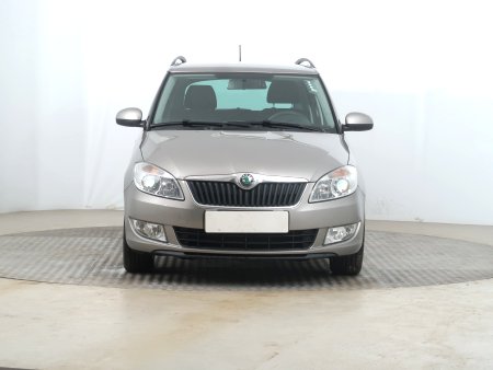 Škoda Fabia, 2011 - pohled č. 2