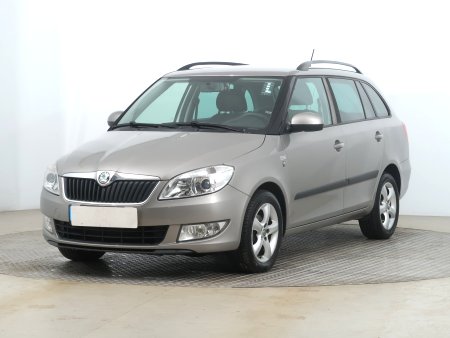 Škoda Fabia, 2011 - pohled č. 3