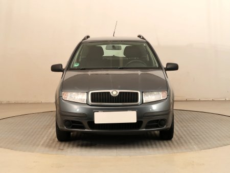 Škoda Fabia, 2006 - pohled č. 2