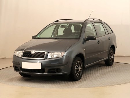 Škoda Fabia, 2006 - pohled č. 3