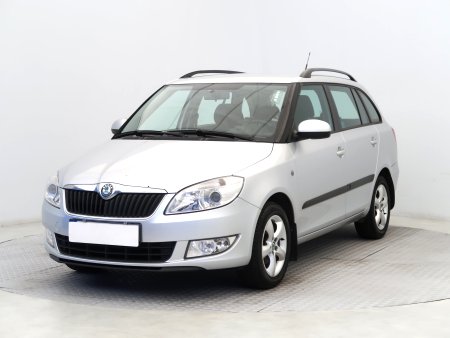 Škoda Fabia, 2012 - pohled č. 3