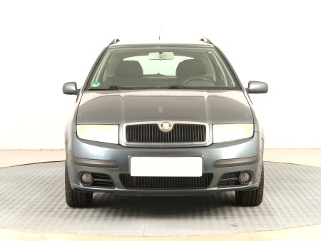 Škoda Fabia, 2005 - pohled č. 2