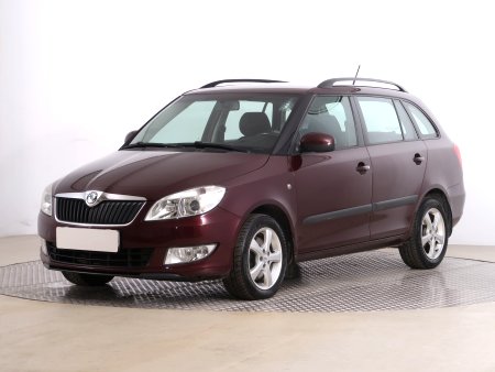 Škoda Fabia, 2012 - pohled č. 3