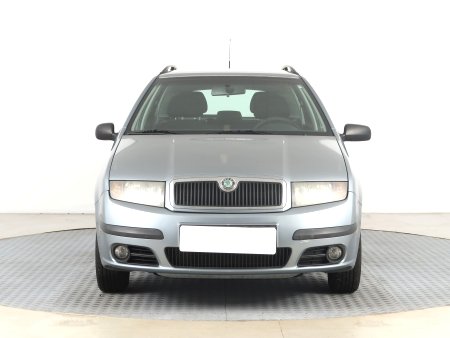 Škoda Fabia, 2005 - pohled č. 2