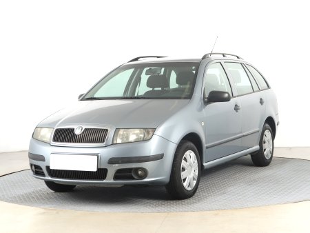 Škoda Fabia, 2005 - pohled č. 3