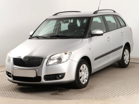 Škoda Fabia, 2009 - pohled č. 3