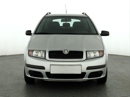 Škoda Fabia, 2005 - pohled č. 2
