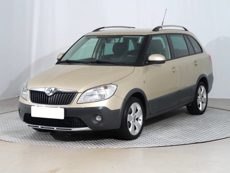 Škoda Fabia, 2010 - pohled č. 3
