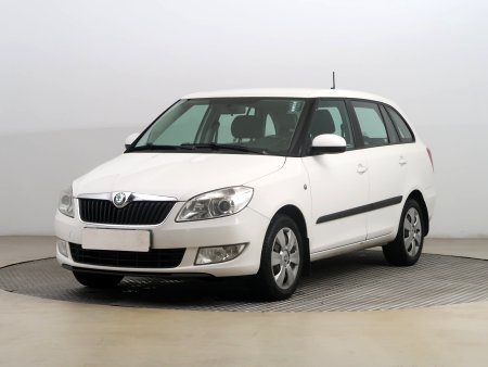 Škoda Fabia, 2012 - pohled č. 3
