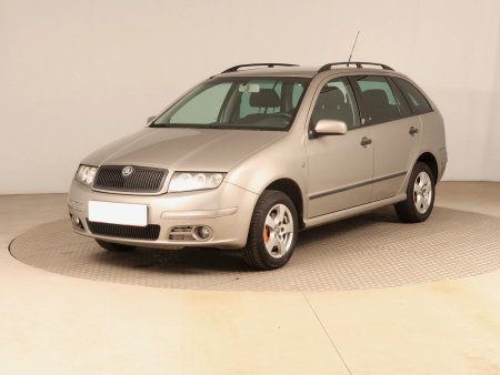 Škoda Fabia, 2006 - pohled č. 3