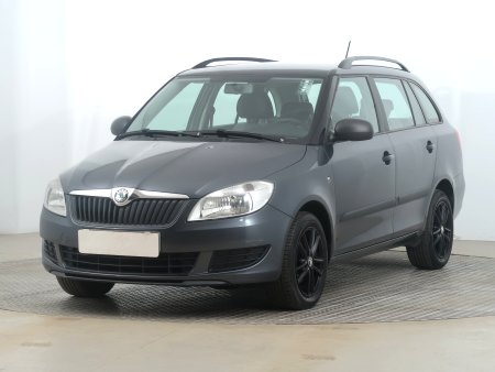 Škoda Fabia, 2012 - pohled č. 3