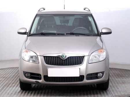 Škoda Fabia, 2010 - pohled č. 2