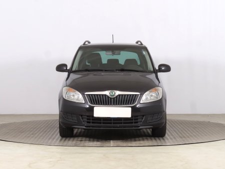 Škoda Fabia, 2011 - pohled č. 2