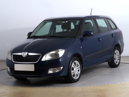 Škoda Fabia, 2011 - pohled č. 3