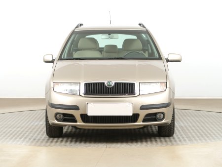 Škoda Fabia, 2005 - pohled č. 2