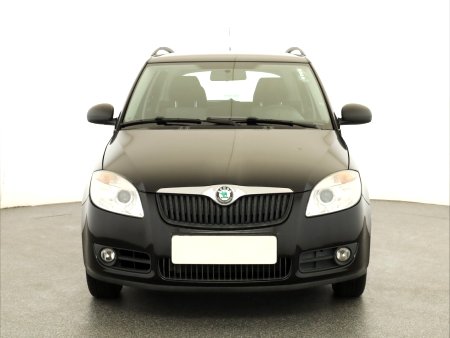 Škoda Fabia, 2011 - pohled č. 2