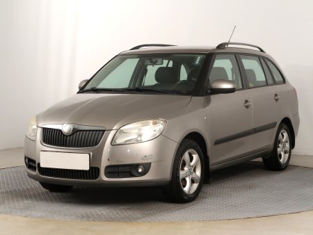 Škoda Fabia, 2008 - pohled č. 3